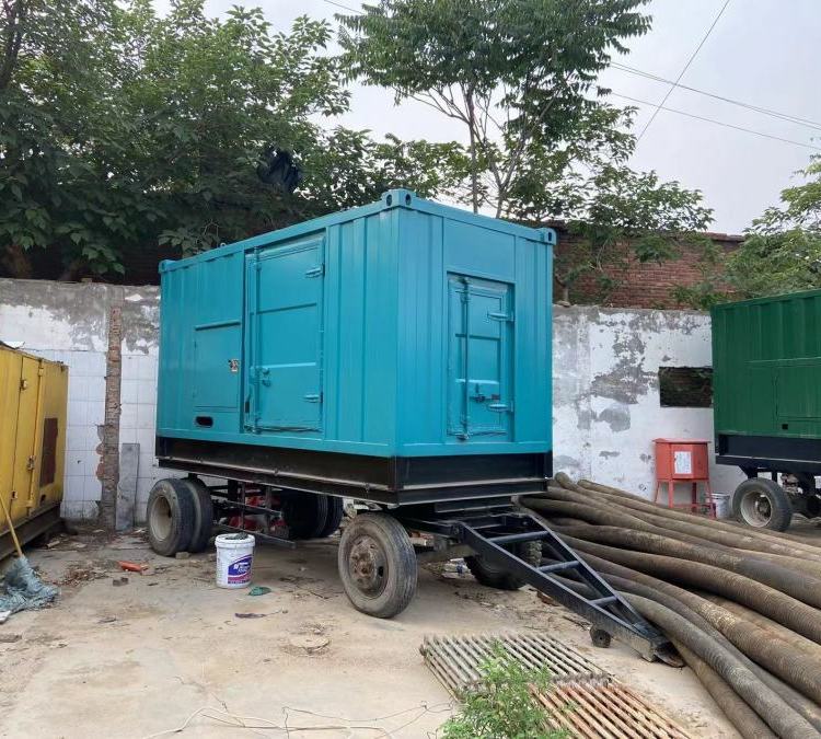 新晃柴油发电机机组的控制器是如何操作使用的?