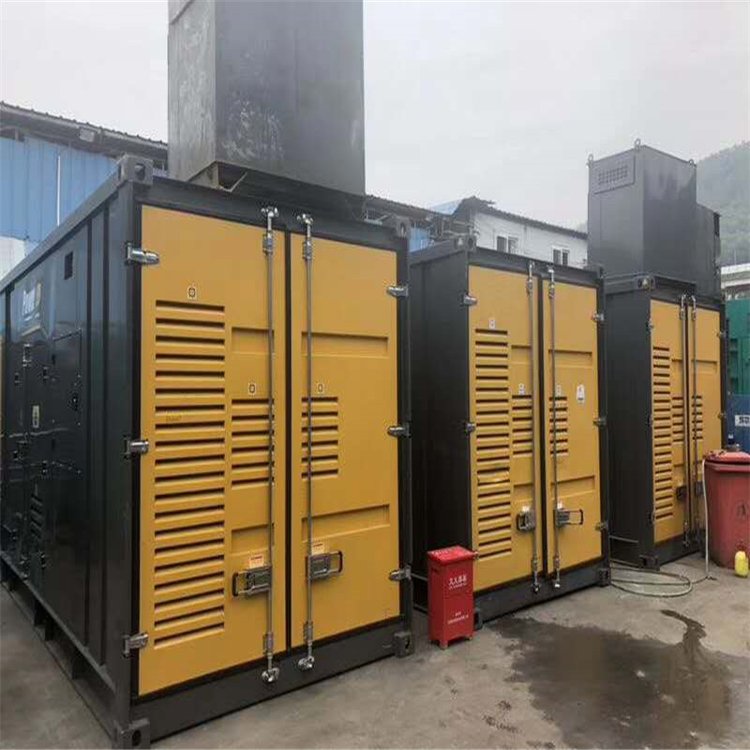 新晃温度变化对不同类型欠压保护装置的可靠性影响有何差异？