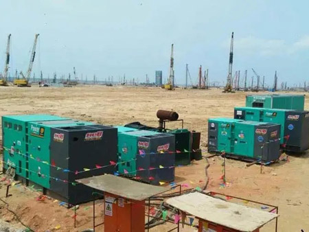 新晃柴油发电机组干式空气滤清器的维护成本高吗？